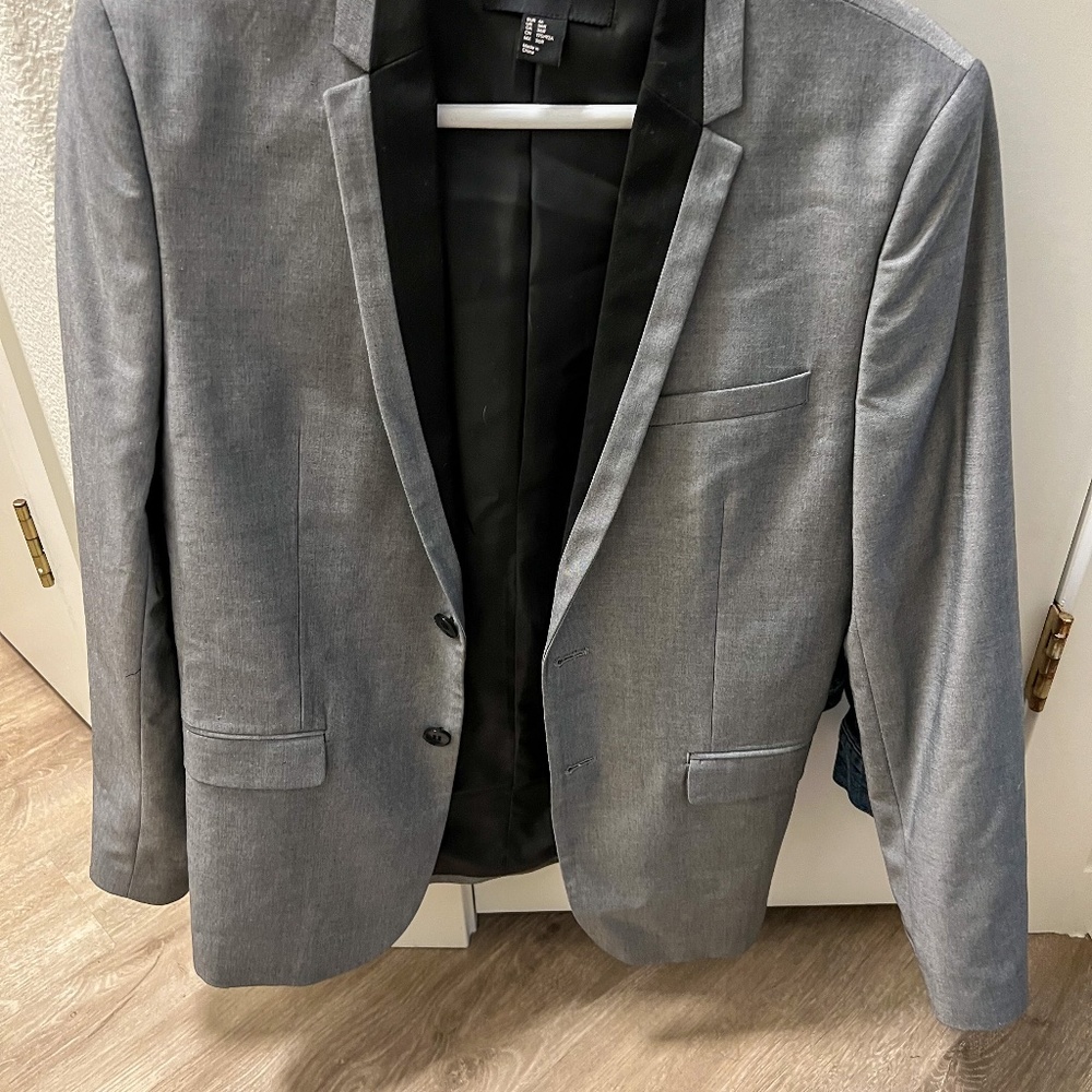 Jacket or Blazer H&M Slim fit (Men but fits women too)